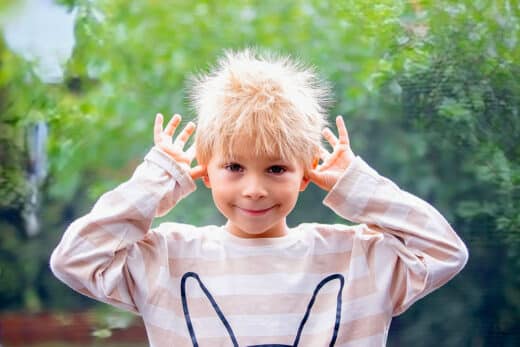 Groundbreaking Discovery Reveals True Origins Static Electricity Millennia Mystery