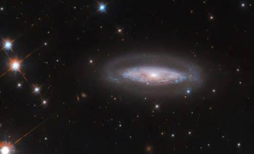 Hubble Captures Stunning Image Of Galactic Core Powered By A Supermassive Black Hole